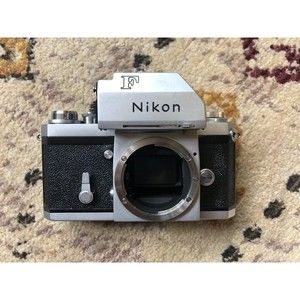 Nikon F Photomic T Red Dot 35 mm SLR Film Camera Serial # 6595022